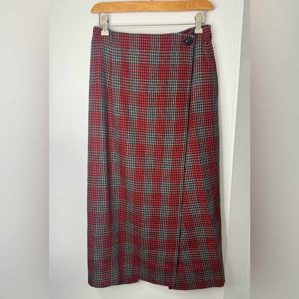 Vintage 1960s Joyce Women's Plaid  skirt size 10 EUS